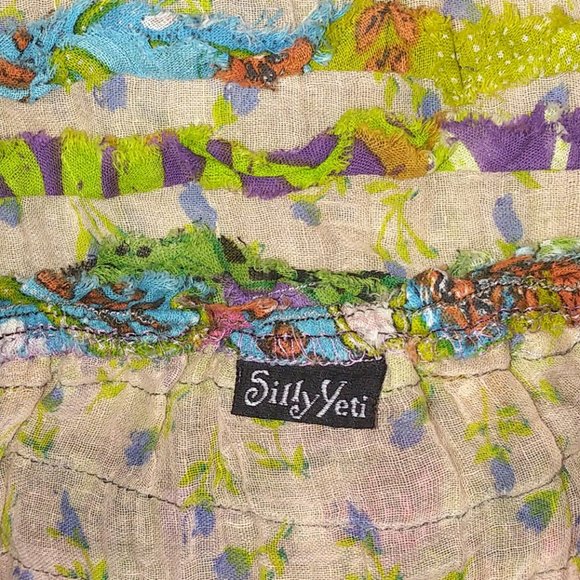 Ruffled Spaghetti Strap Tank (Medium) - Picture 3 of 3